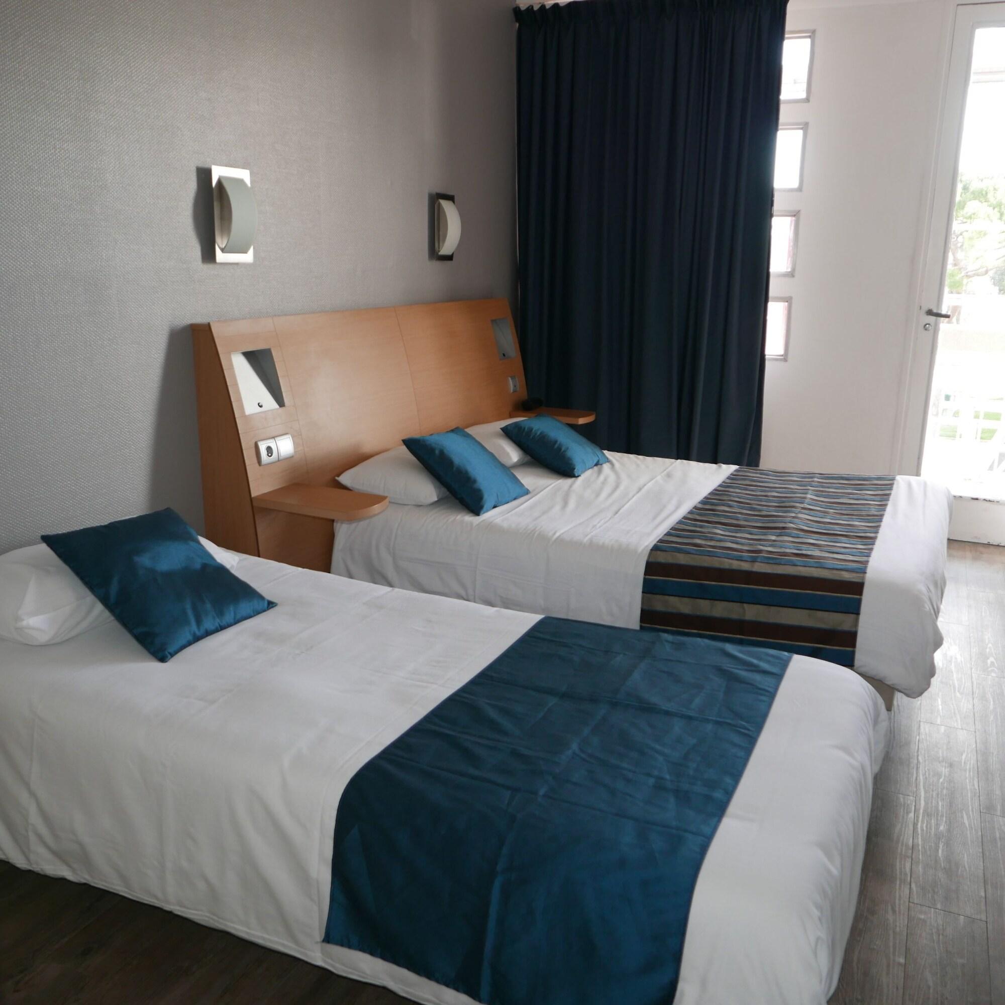 Brit Hotel Hermitage Royan Bagian luar foto