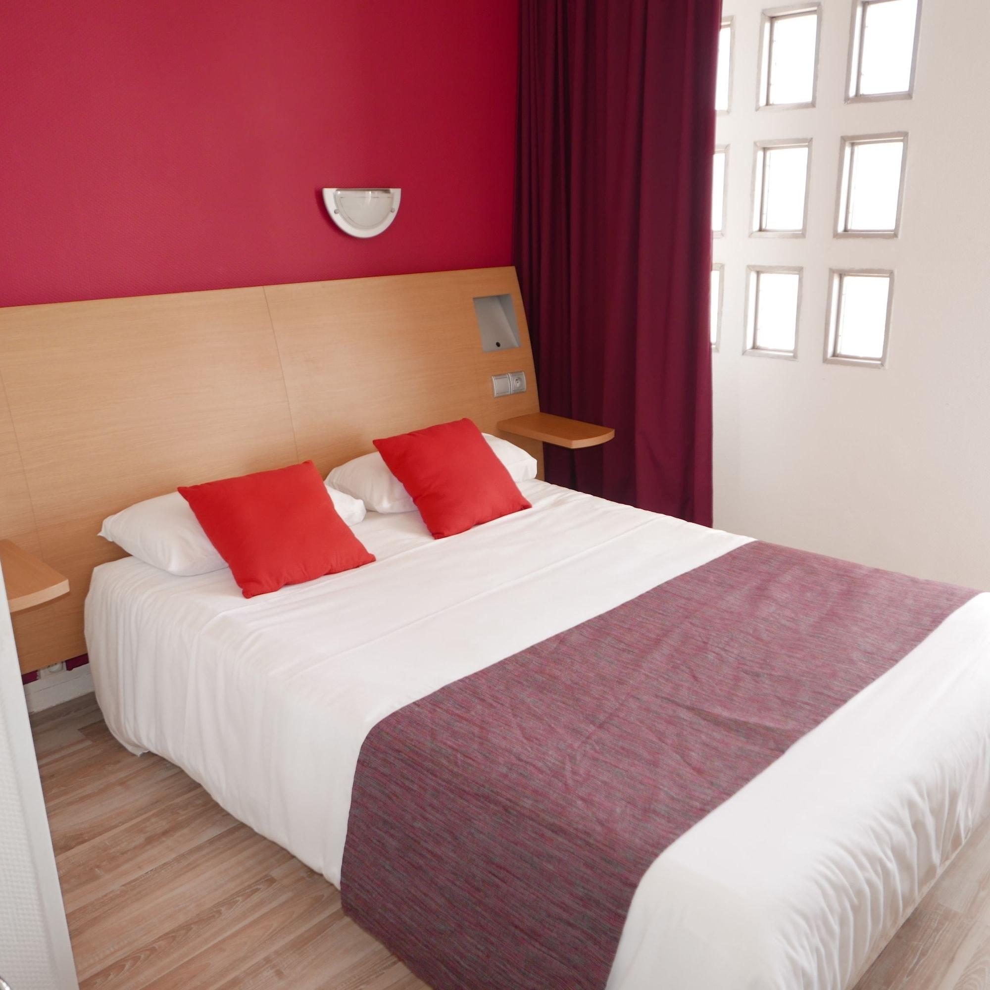 Brit Hotel Hermitage Royan Bagian luar foto