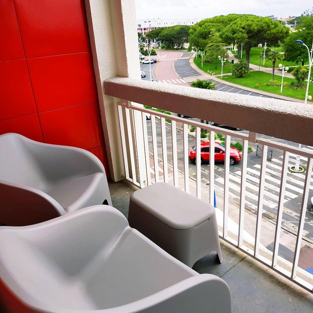 Brit Hotel Hermitage Royan Bagian luar foto